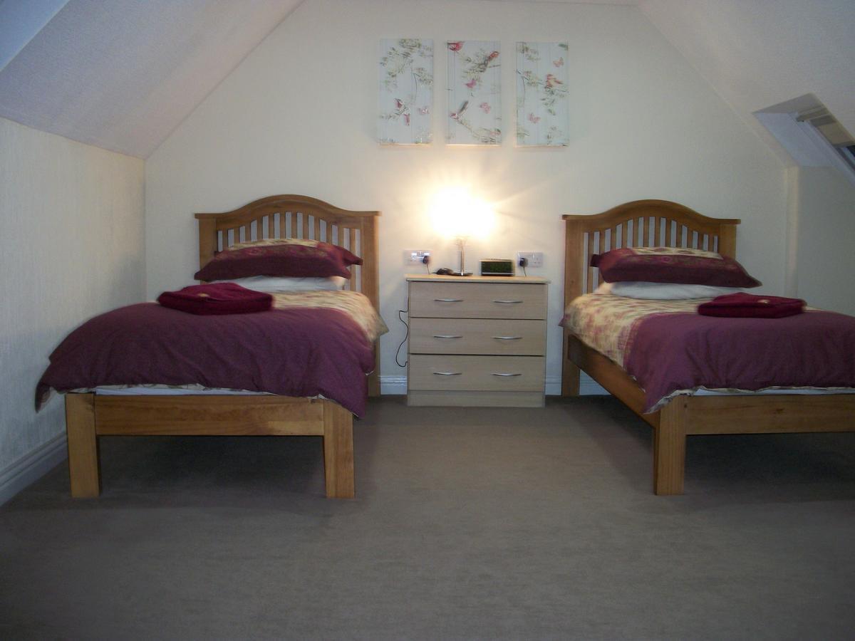 קינלוכלבן Forest View Guest House מראה חיצוני תמונה